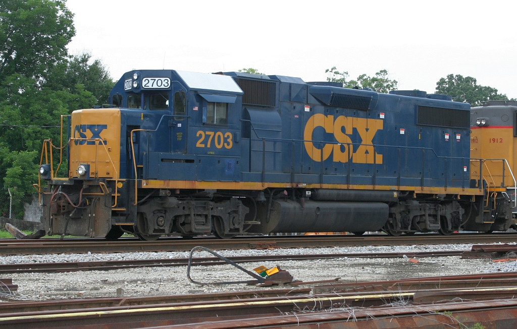 CSX 2703